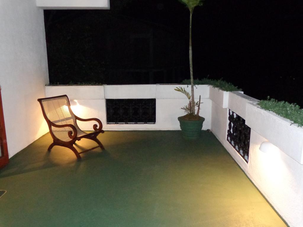 Banda Casa, Kandy Bagian luar foto