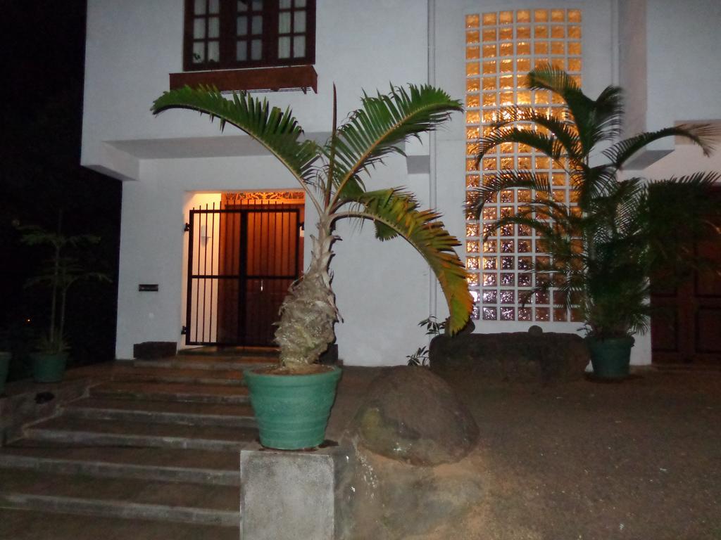 Banda Casa, Kandy Bagian luar foto
