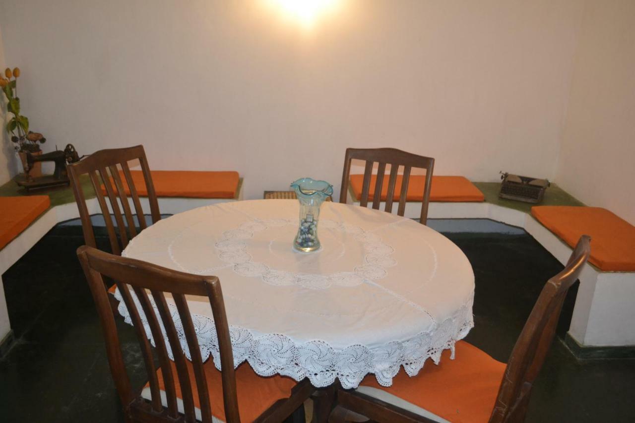 Banda Casa, Kandy Bagian luar foto