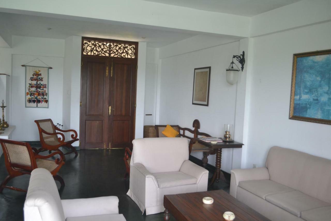 Banda Casa, Kandy Bagian luar foto