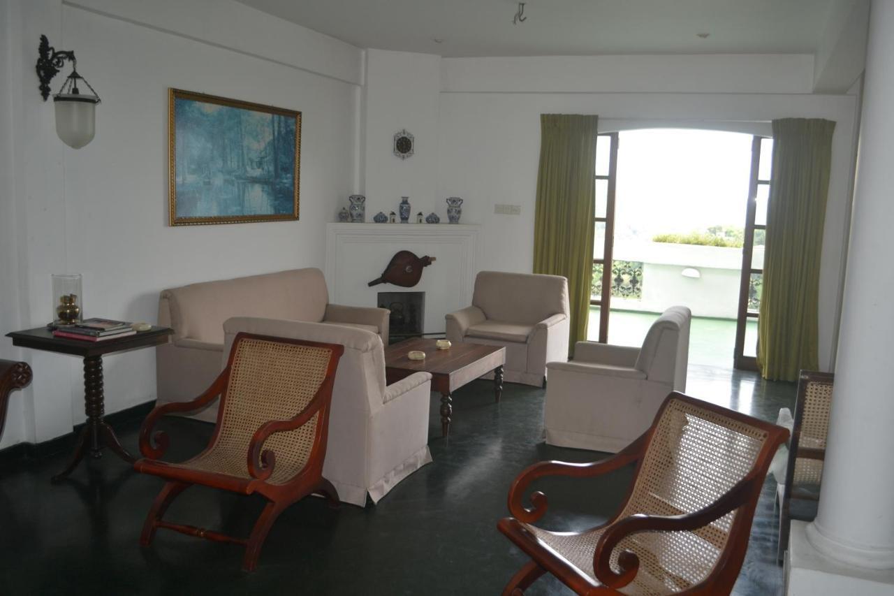 Banda Casa, Kandy Bagian luar foto